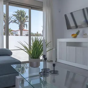  Apartment Poris 1 Beachfront By Holidays